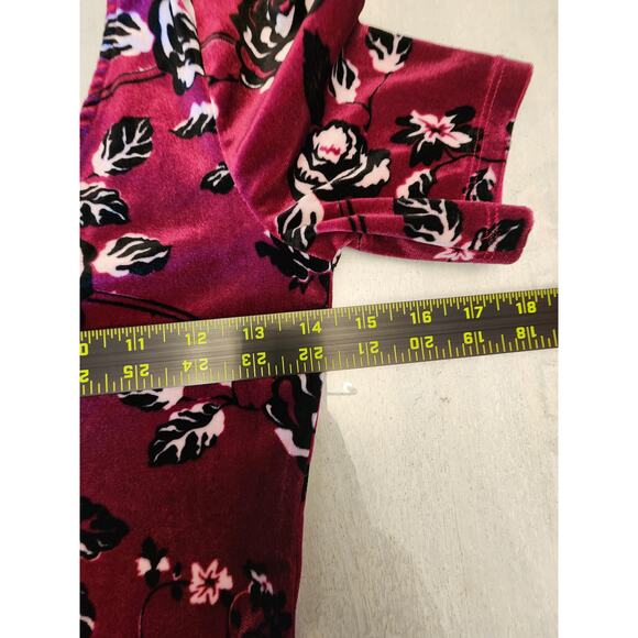 Women's Velvet Floral Skater Dress SZ Small Fairygoth - Picture 9 of 11